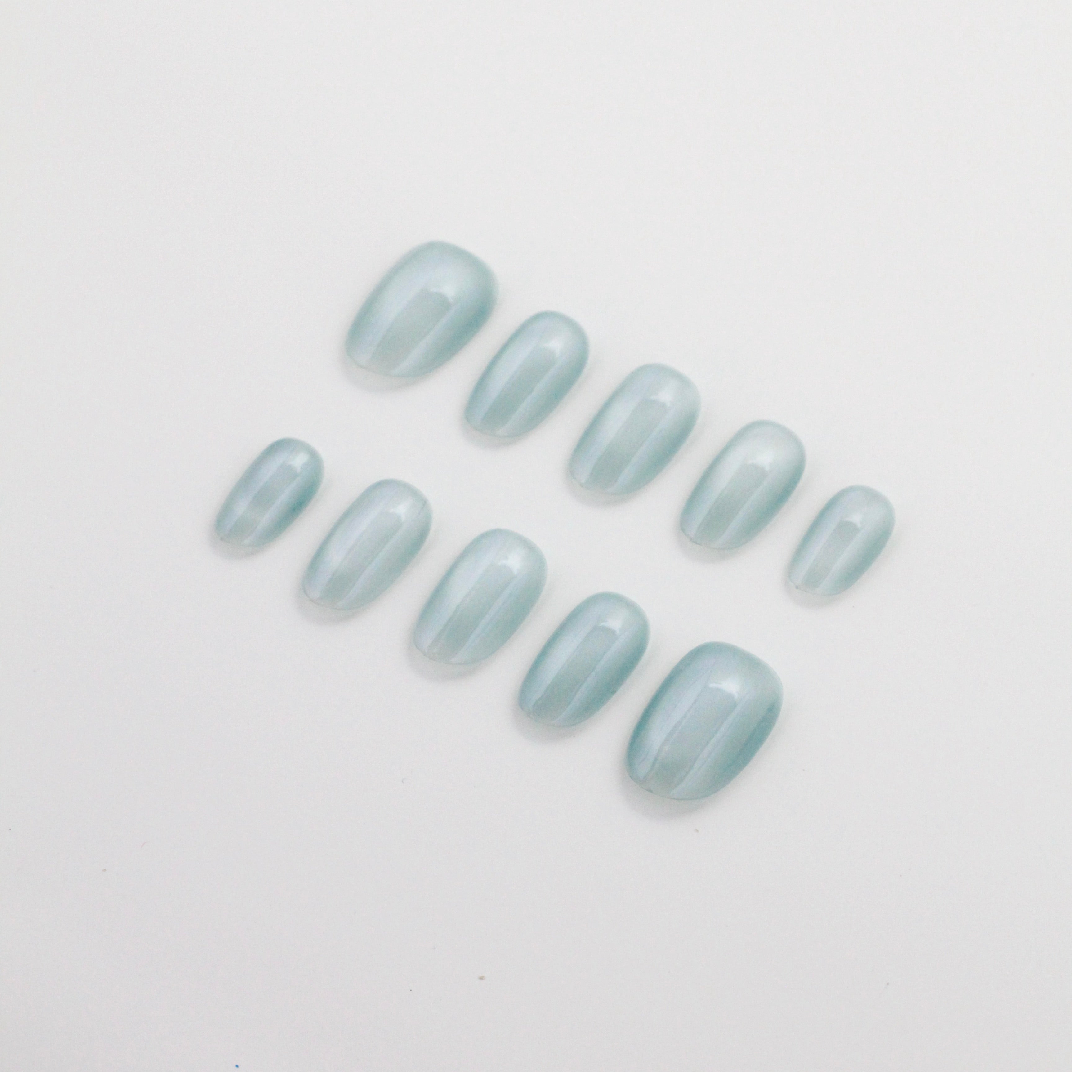 [B] Cat Eye Mist