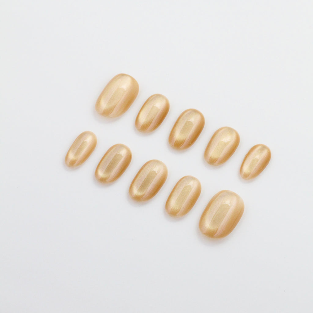 [B] Cat Eye Honey