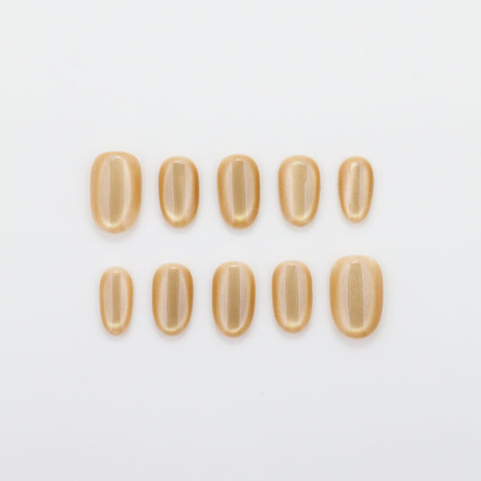[B] Cat Eye Honey