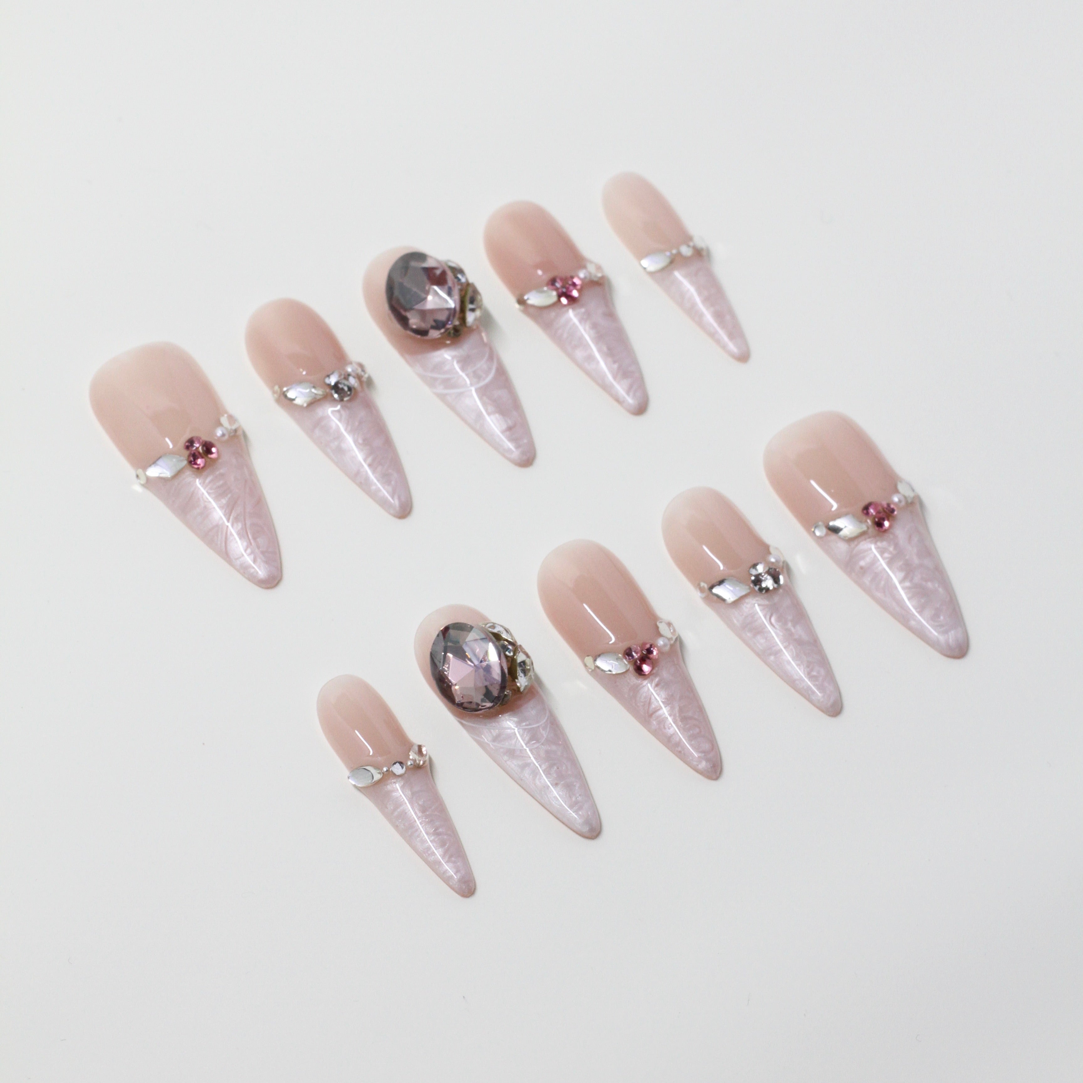 [F] Rosé Vault