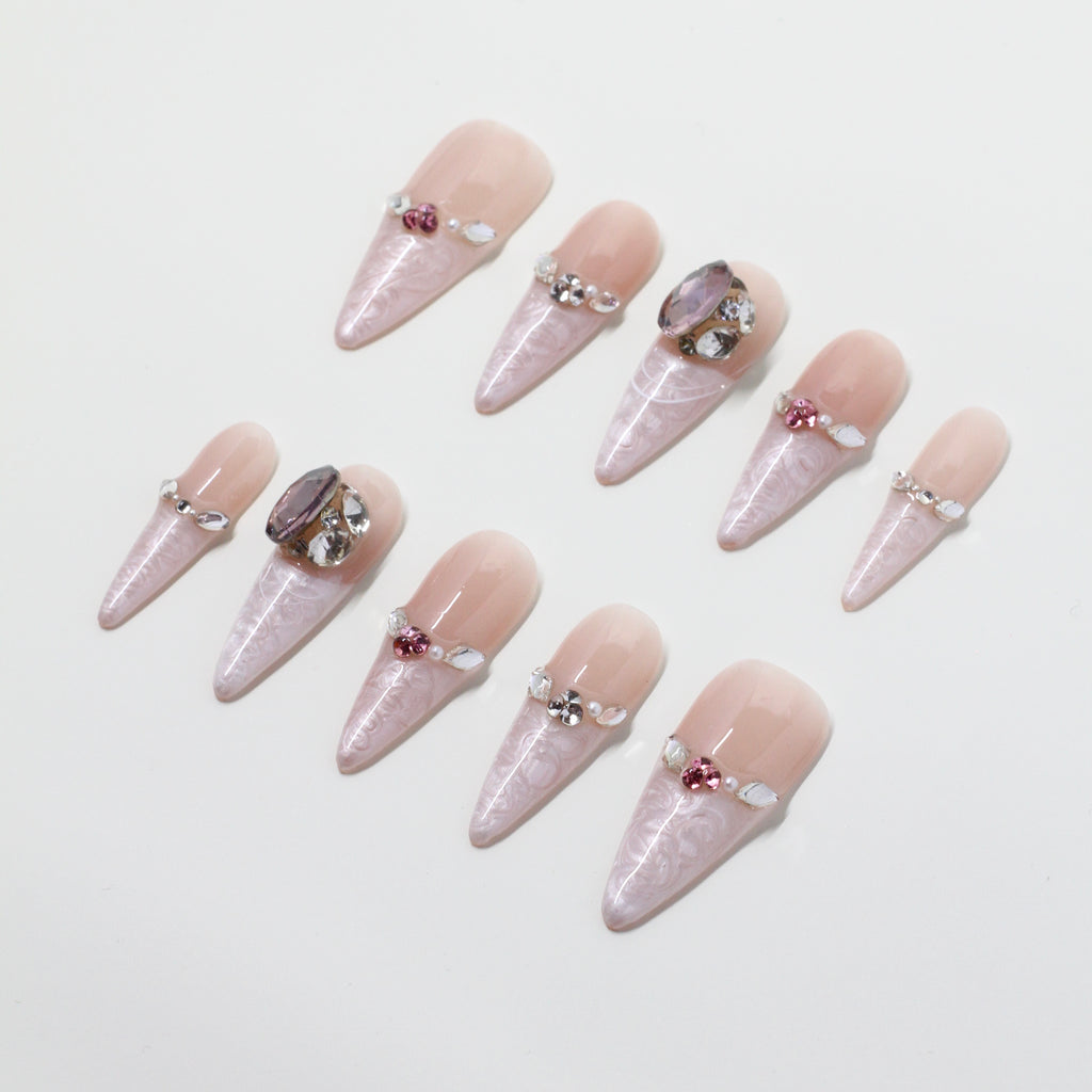 [F] Rosé Vault