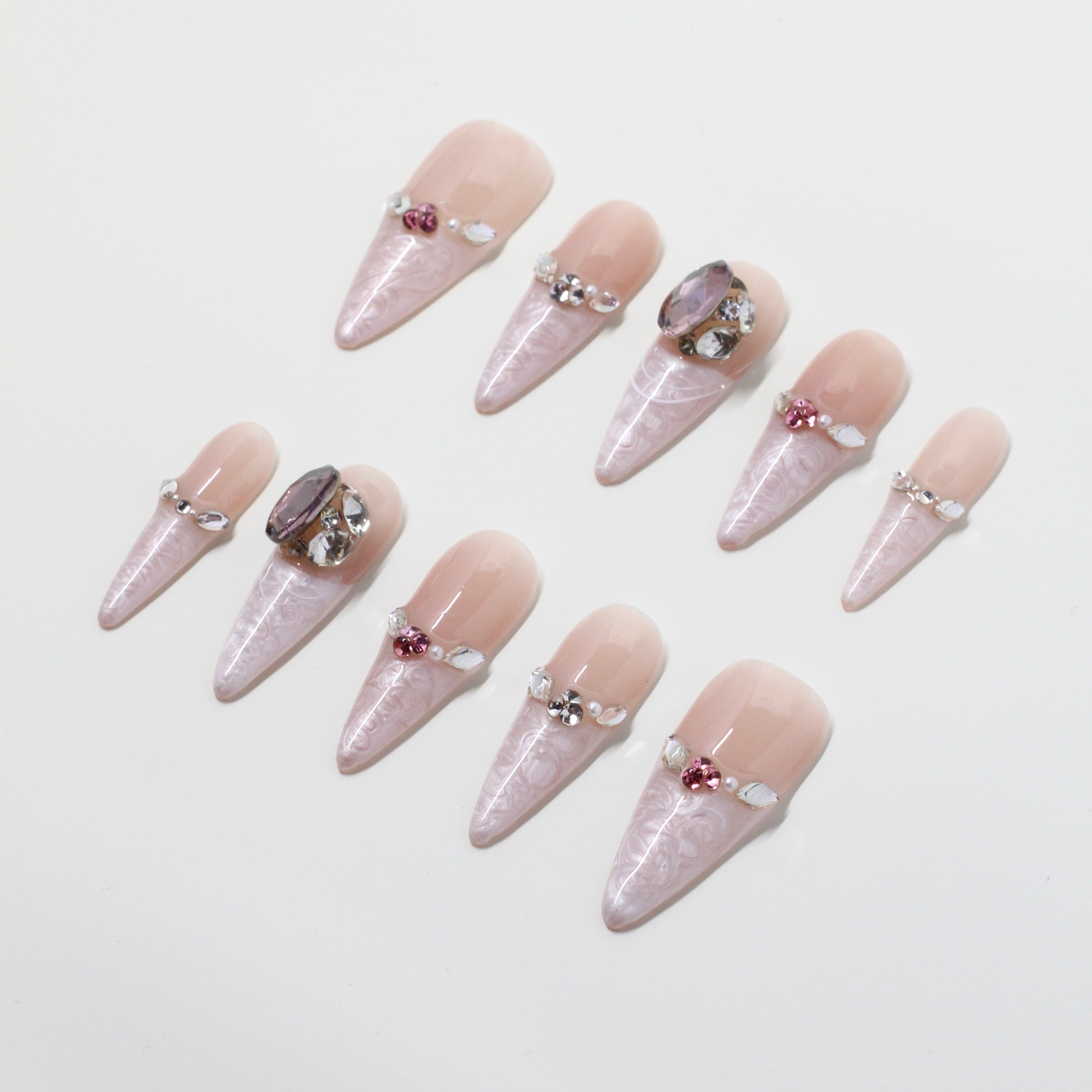 [F] Rosé Vault